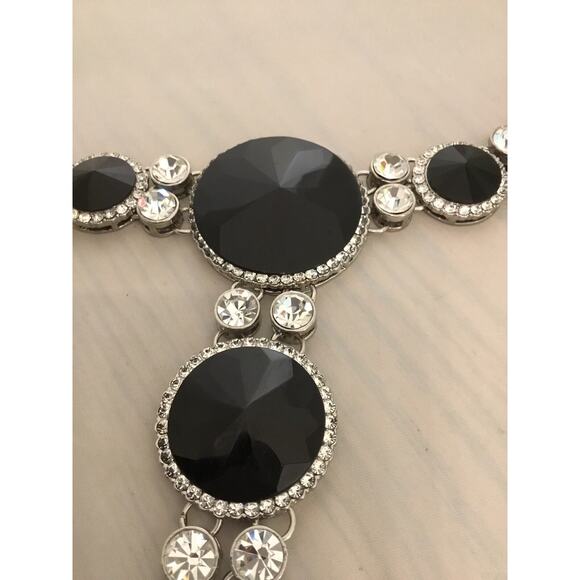 Butler and Wilson Black Faceted Resin Crystal/Rhinestone Y statement NECKLACE - Picture 7 of 8